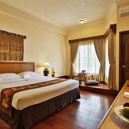Jayakarta Hotel Lombok Senggigi Exterior photo