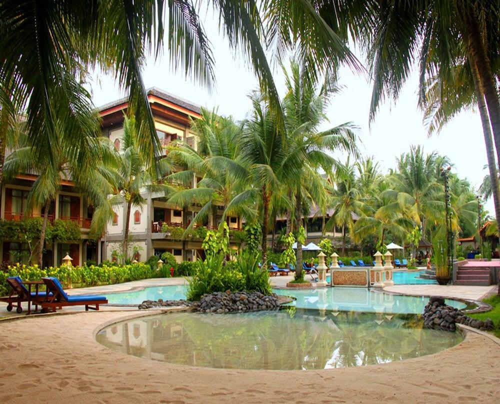 Jayakarta Hotel Lombok Senggigi Exterior photo