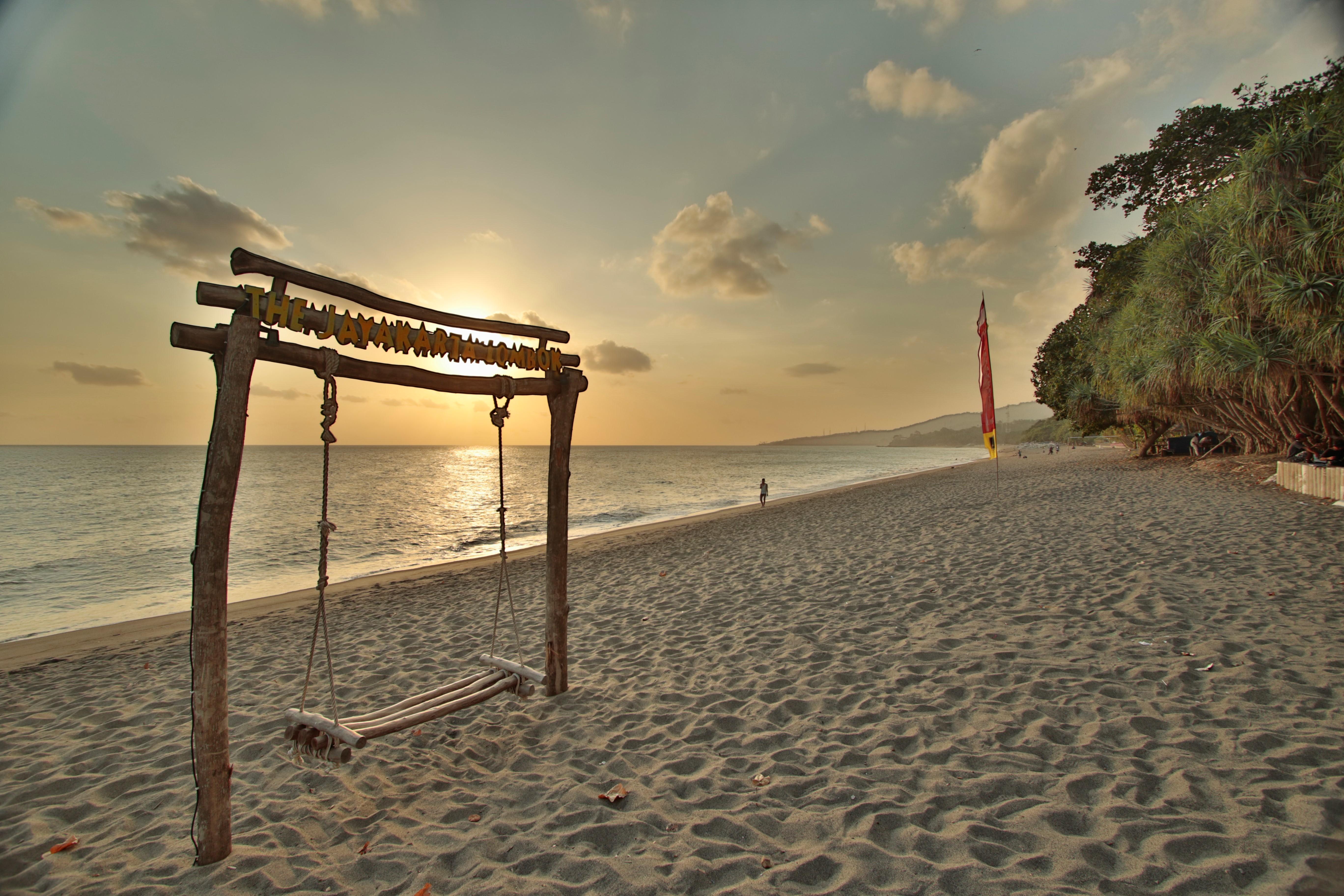 Jayakarta Hotel Lombok Senggigi Exterior photo